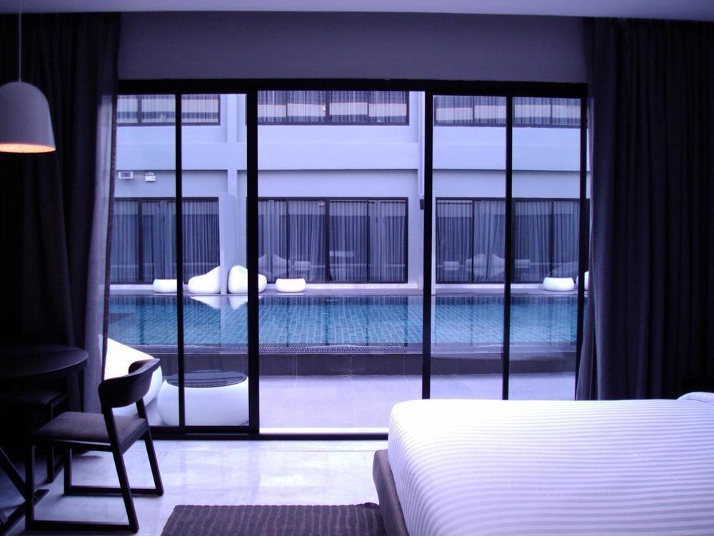 S Ratchada Leisure Hotel - Sha Plus Bangkok Eksteriør billede A room at the hotel