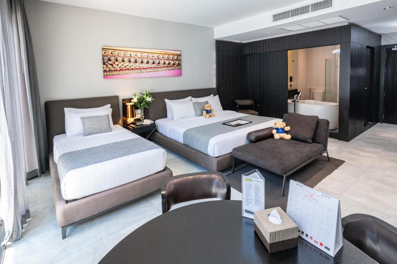S Ratchada Leisure Hotel - Sha Plus Bangkok Eksteriør billede Deluxe Family Suite