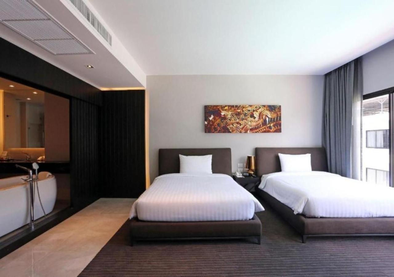 S Ratchada Leisure Hotel - Sha Plus Bangkok Eksteriør billede Deluxe Room